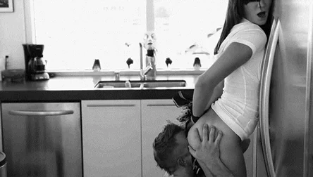 Gif65 ass eating
