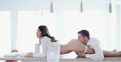 Gif90 ass eating