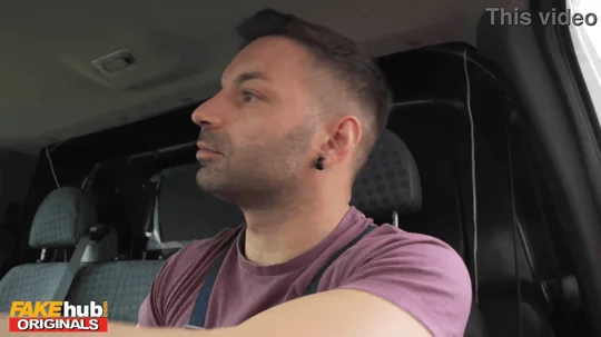 Fakehub anal sex for young french babe moving to a new apartment with slim and horny beauty jade amor who orgasms a little squirt while getting fucked up the ass