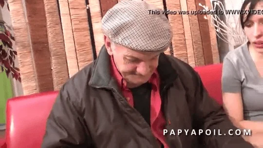 Grandpa fucks a fat slut in the waiting room at the doc