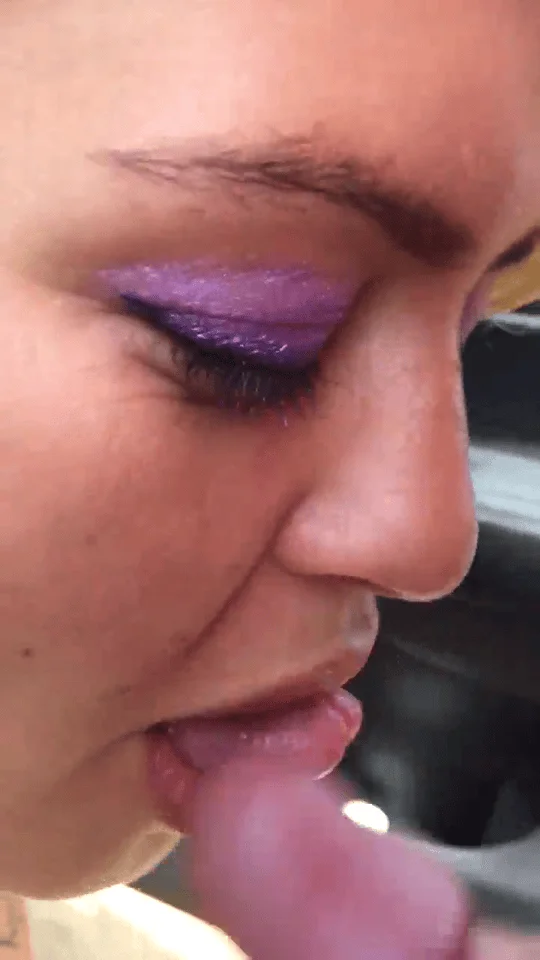 Jonquera bitch sucks me off accepts that i film her for 20  