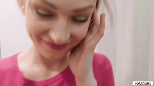 Russian sales attendant sucks dick in the fitting room for a grand