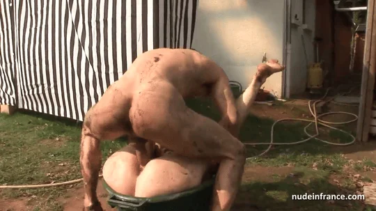 Skinny amateur brunette anal pounded n jizzed outdoor in a dirty french farm