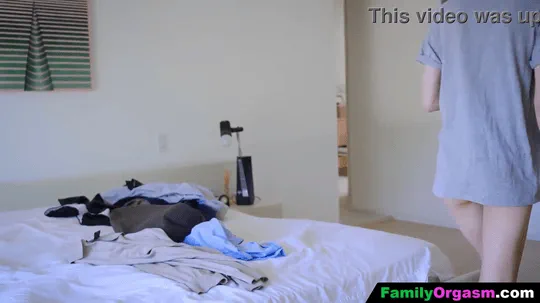 Step mom has the period and permits her step daughter to fuck her stepdad gif part1