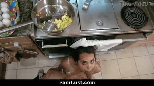 Stepdaughter sneakily sucking stepdad s cock in the kitchen hiding from stepmom   famlust gif part2