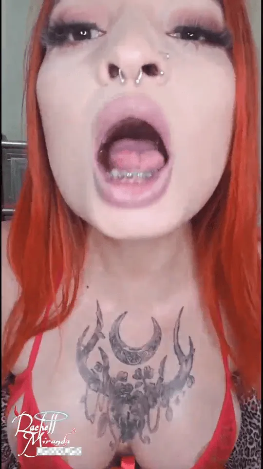 Tattoo fell on the internet gif part10
